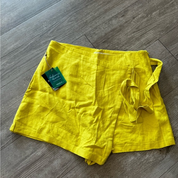 LAST PRICE🍒🤍 FOREVER 21 skirt/shorts 💛 - Picture 8 of 8